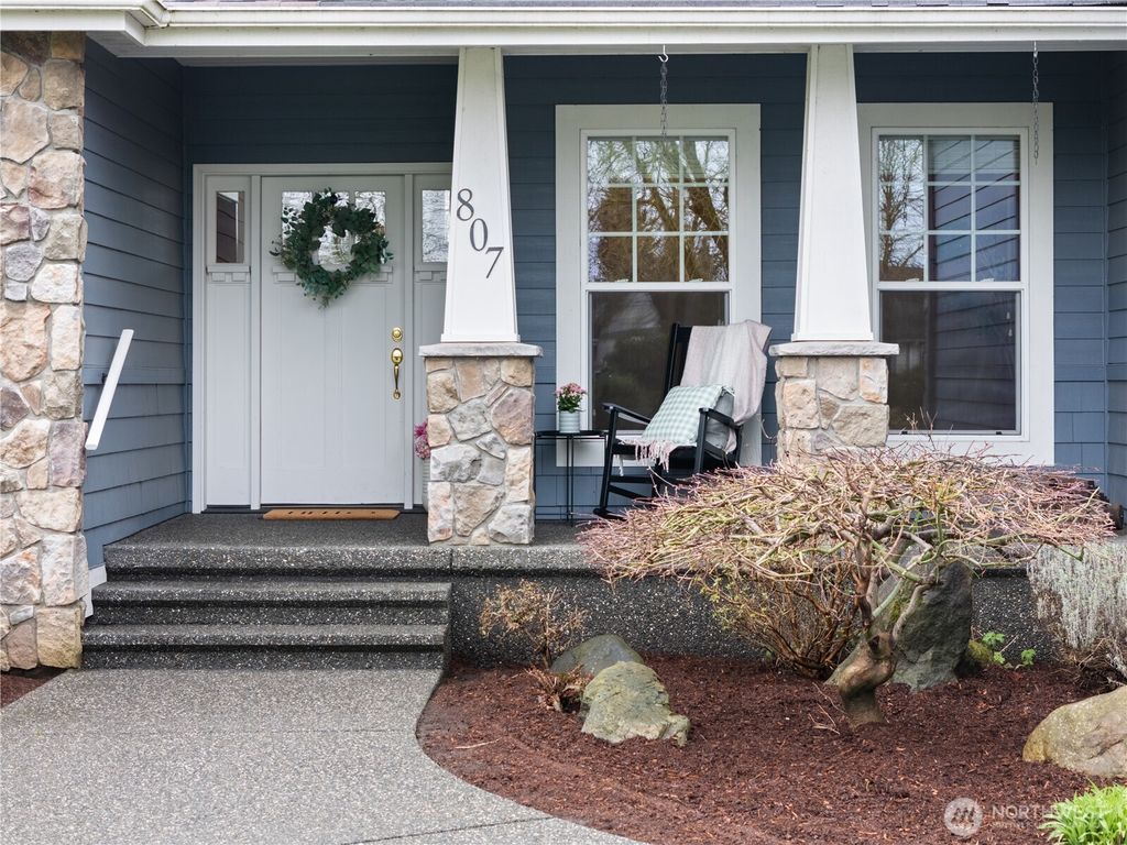 Photo of 807 E Maberry Drive, Lynden, WA 98264 (MLS # 2492475)