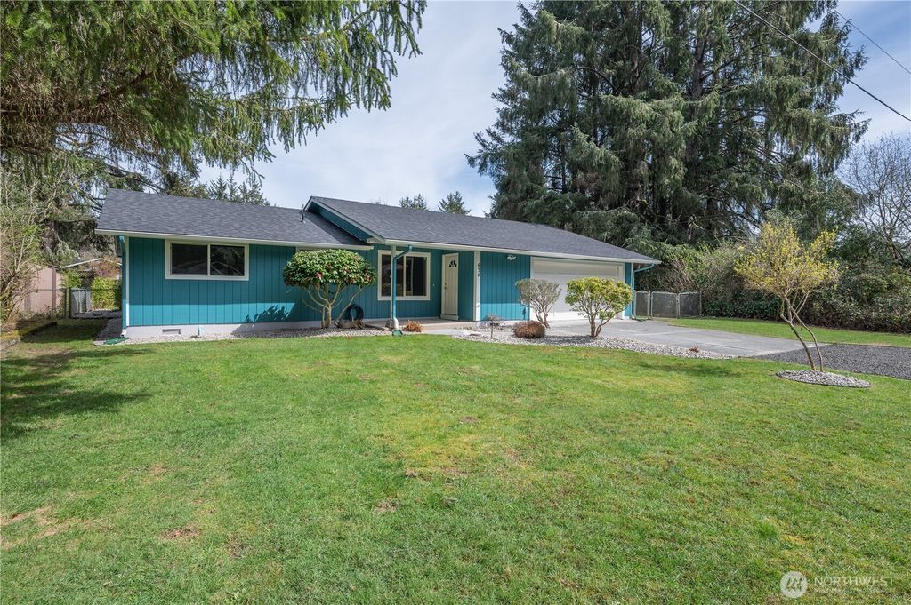 Photo of 434 Snahapish Avenue SE, Ocean Shores, WA 98569 (MLS # 2503100)