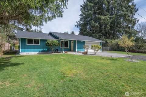Photo of 434 Snahapish Avenue SE, Ocean Shores, WA 98569 (MLS # 2503100)