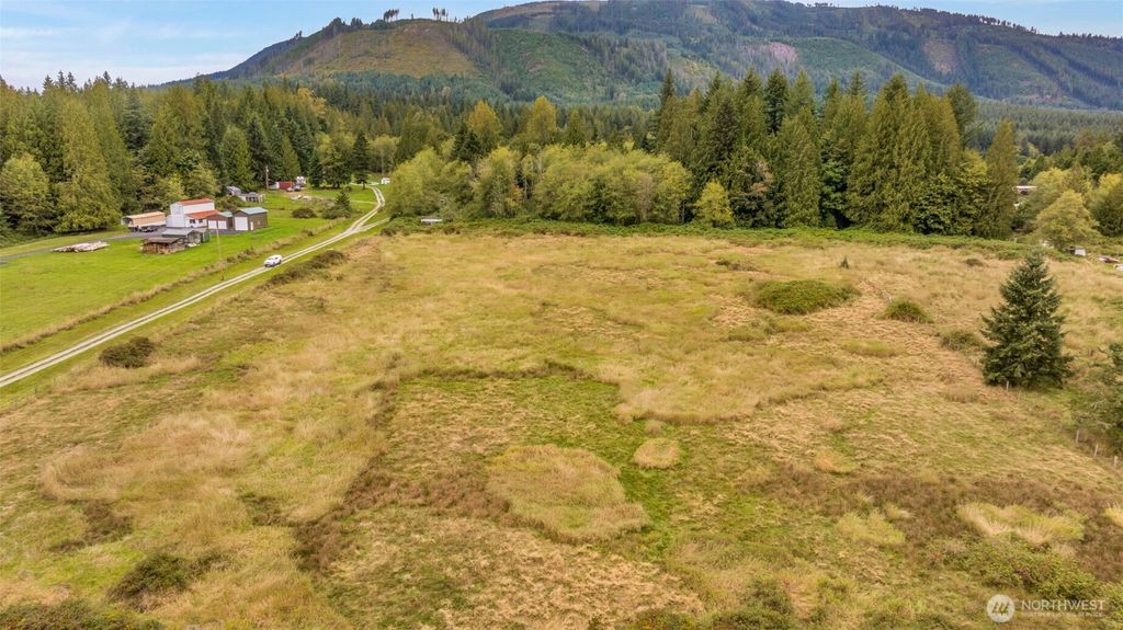 Photo of 0 11XXX Grandview Road, Arlington, WA 98223 (MLS # 2441151)