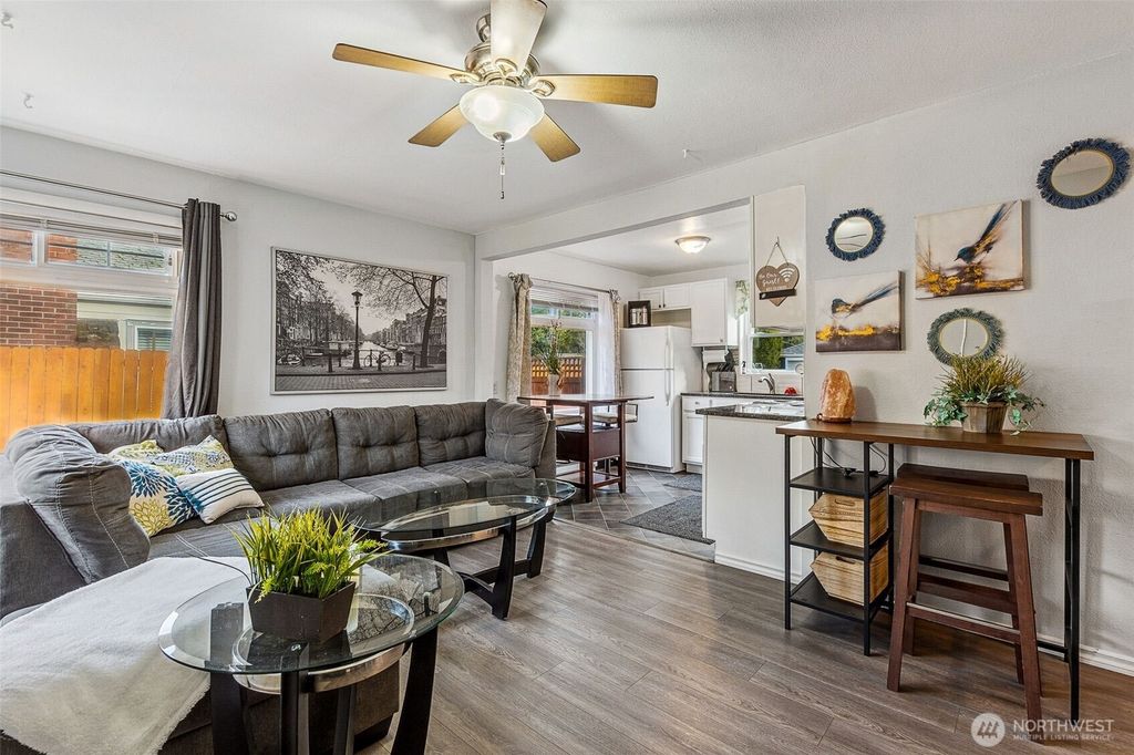Photo of 1433 S 128th Street, Seattle, WA 98168 (MLS # 2334227)