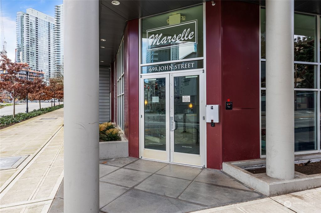 Photo of 699 John St St #115, Seattle, WA 98109 (MLS # 2198256)