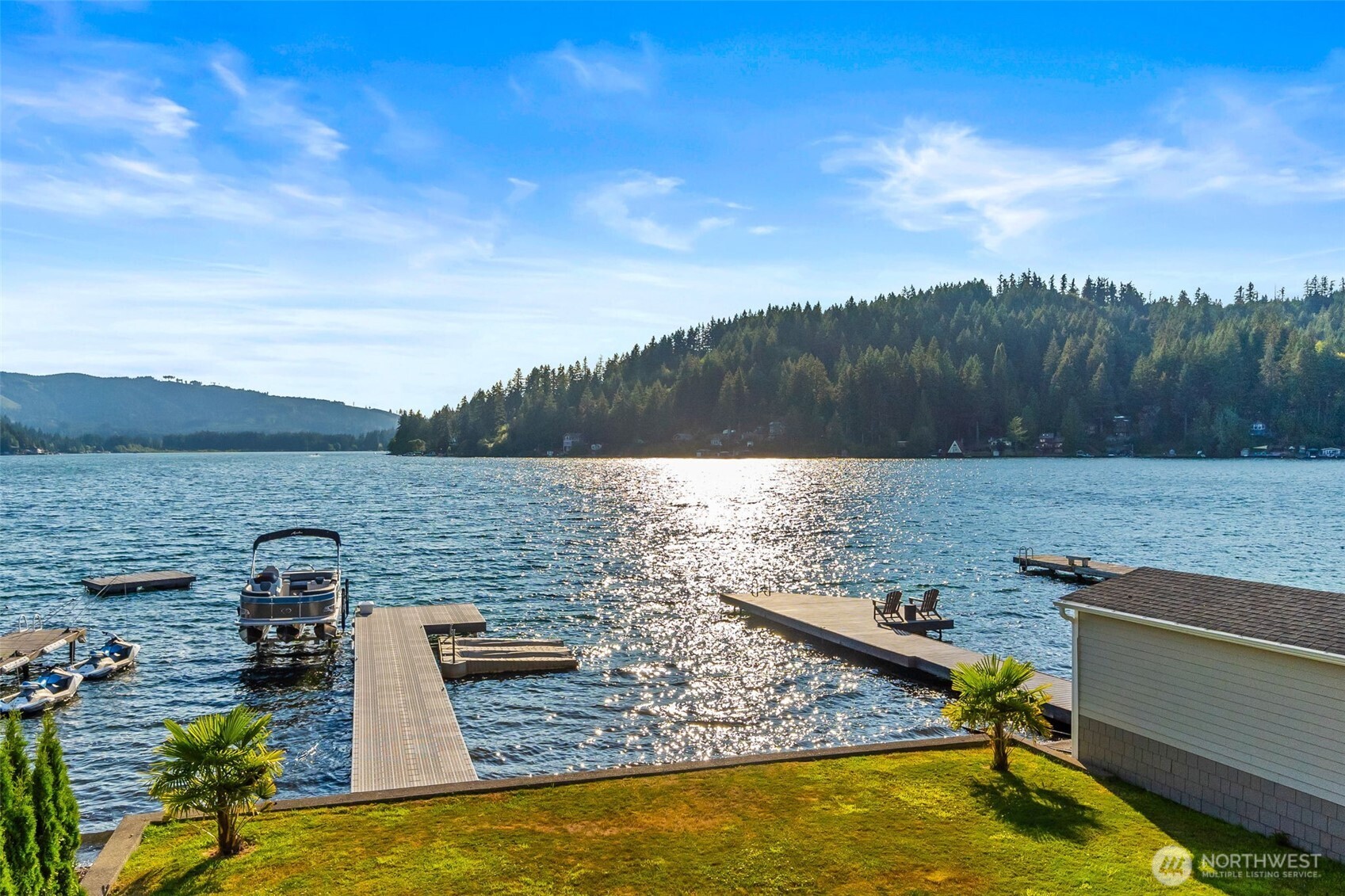 1325 Summit Lake Shore Rd NW