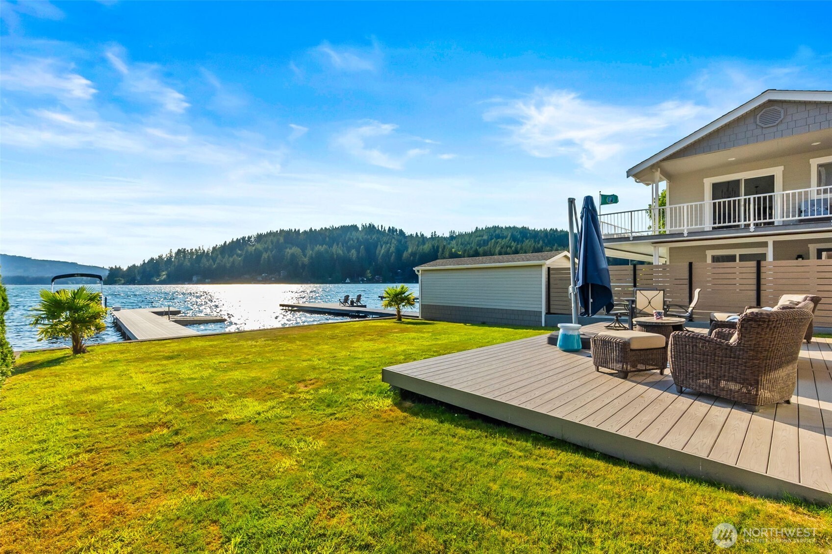 1325 Summit Lake Shore Rd NW
