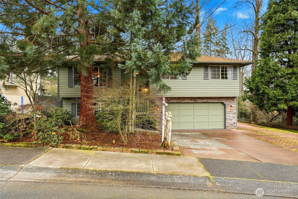 Photo of 1232 211th Place SW, Lynnwood, WA 98036 (MLS # 2487815)
