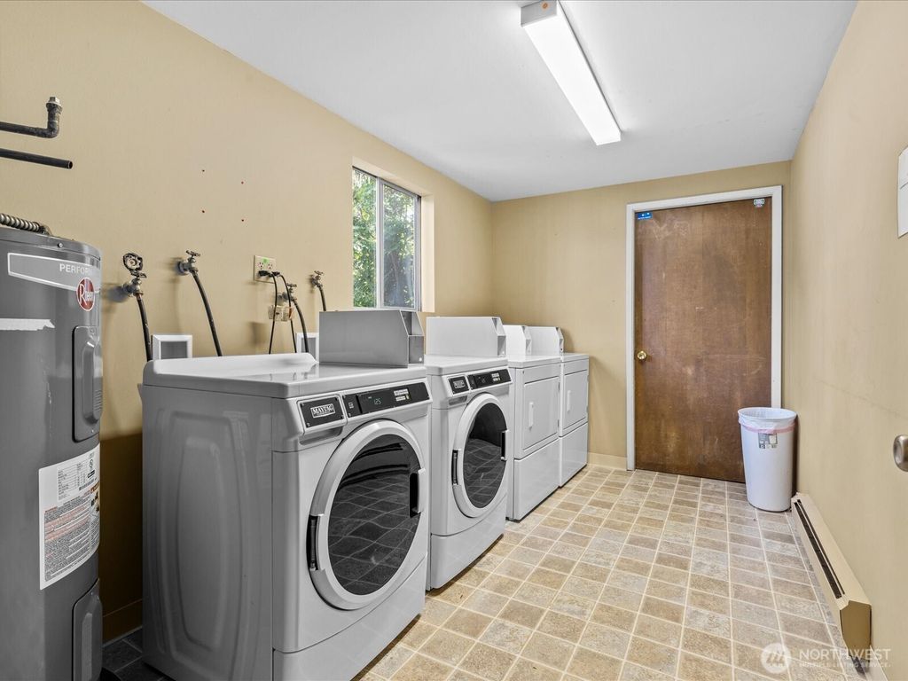 Photo of 11006 NE 68th Street #821, Kirkland, WA 98033 (MLS # 2492097)