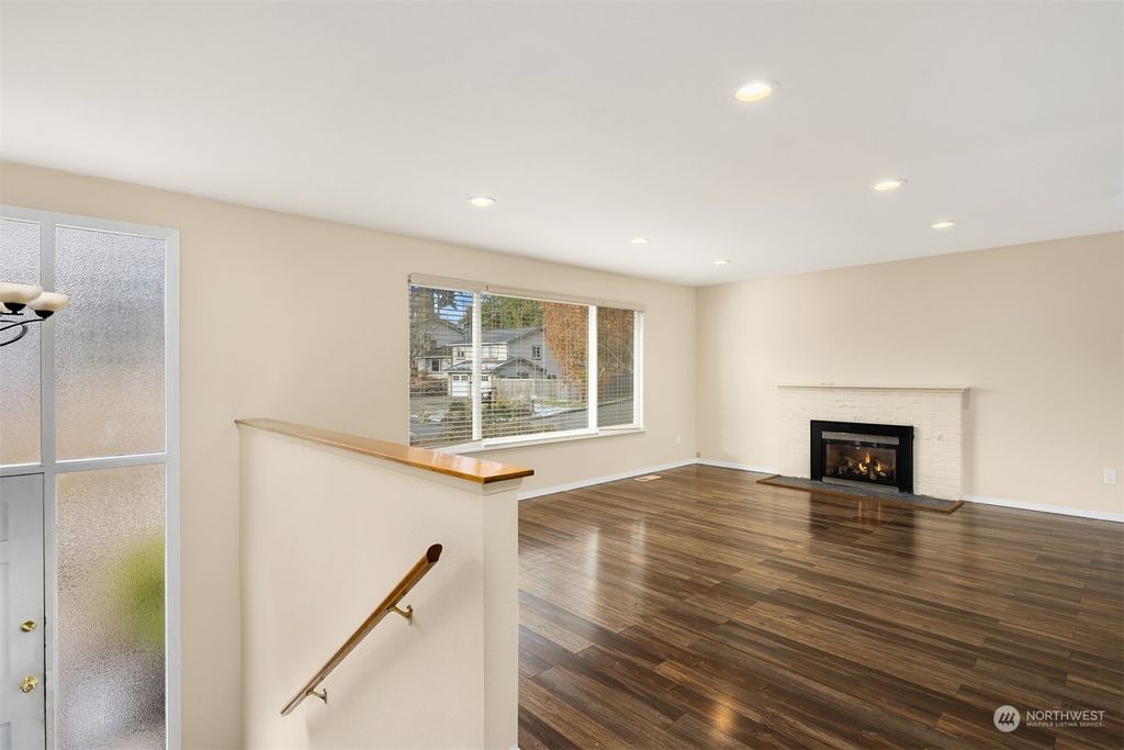 Photo of 13160 91st Place NE, Kirkland, WA 98034 (MLS # 2026953)