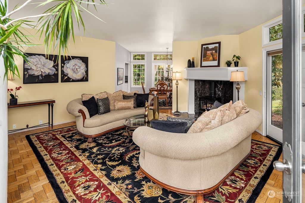 Photo of 4422 170th Avenue SE, Bellevue, WA 98006 (MLS # 2026772)