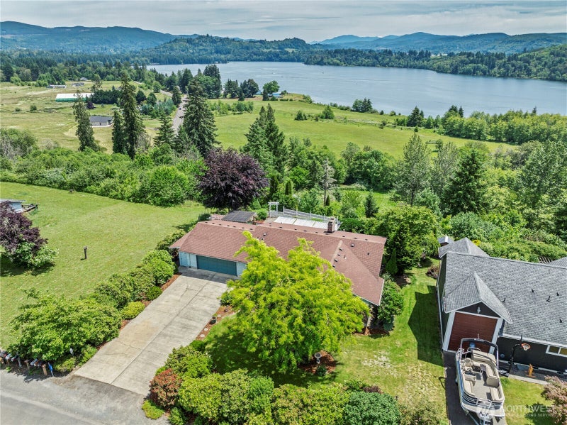 124 E Zola Drive