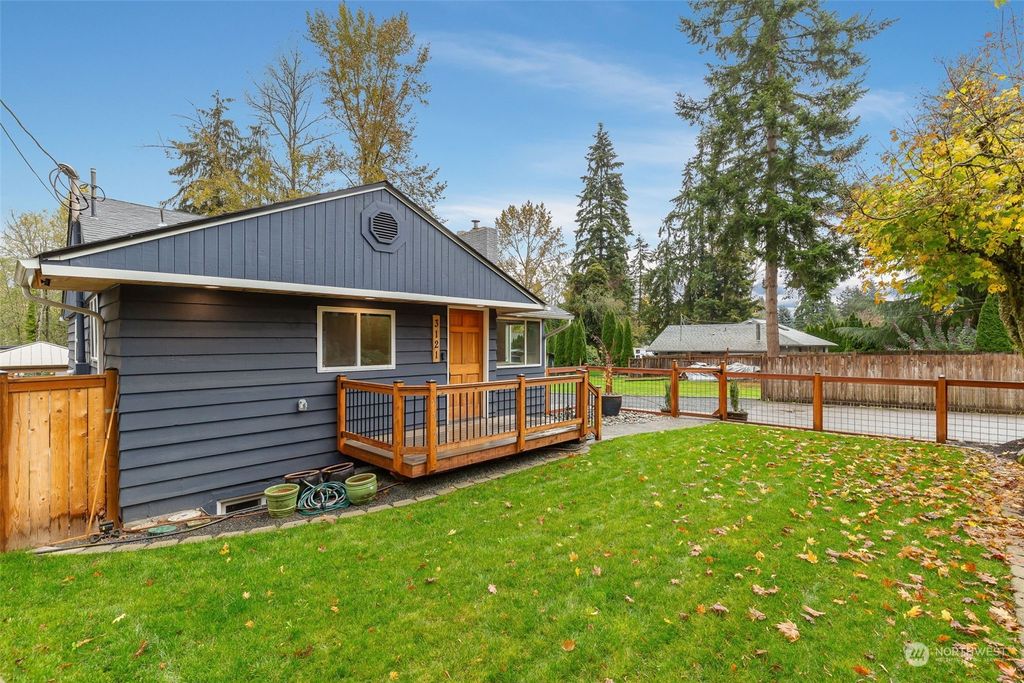 Photo of 3121 Alaska Road, Brier, WA 98056 (MLS # 2304030)