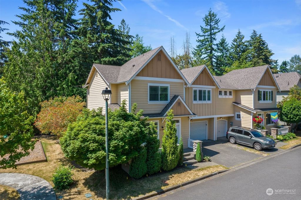 Photo of 27943 30th Way S, Auburn, WA 98001 (MLS # 2266135)