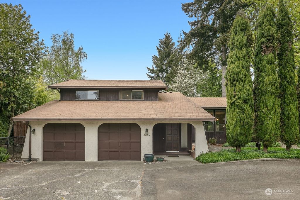 Photo of 20156 Marine View Drive SW, Normandy Park, WA 98166 (MLS # 2229787)