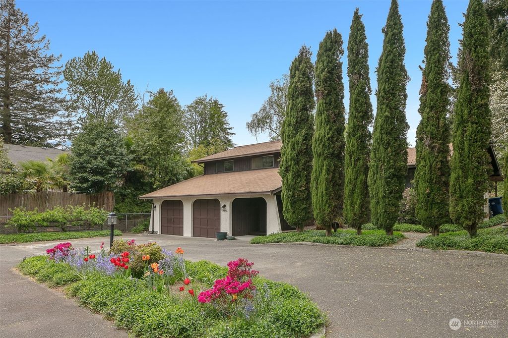 Photo of 20156 Marine View Drive SW, Normandy Park, WA 98166 (MLS # 2229787)