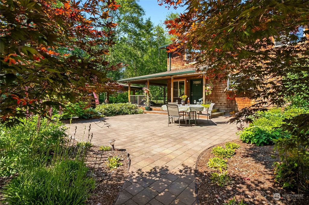 listing image 9361361221189012692