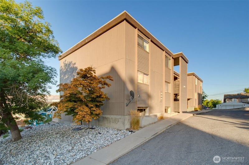 429 King Street 311