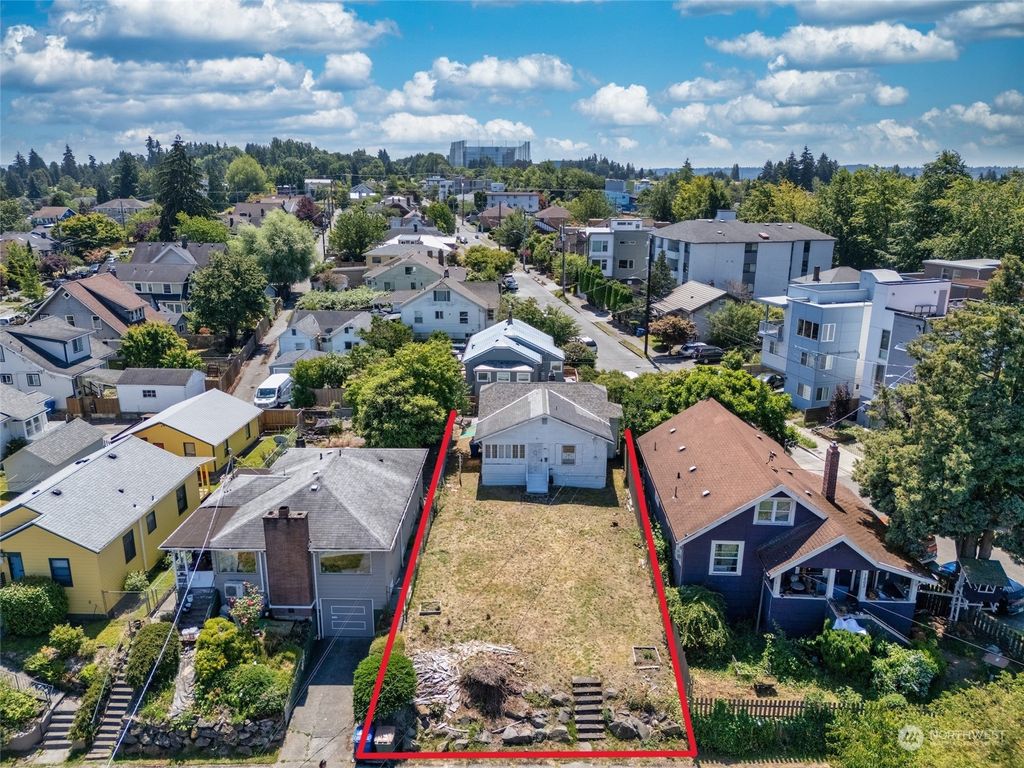 Photo of 1807 S Stevens Street, Seattle, WA 98144 (MLS # 2261563)
