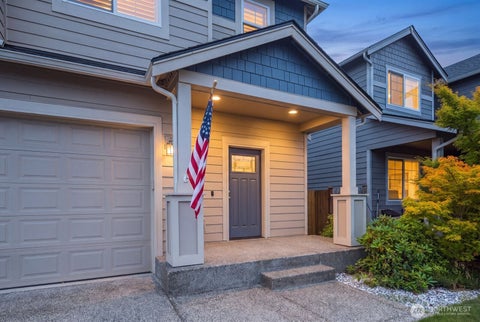 Photo of 932 134th Street S, Tacoma, WA 98444 (MLS # 2557218)