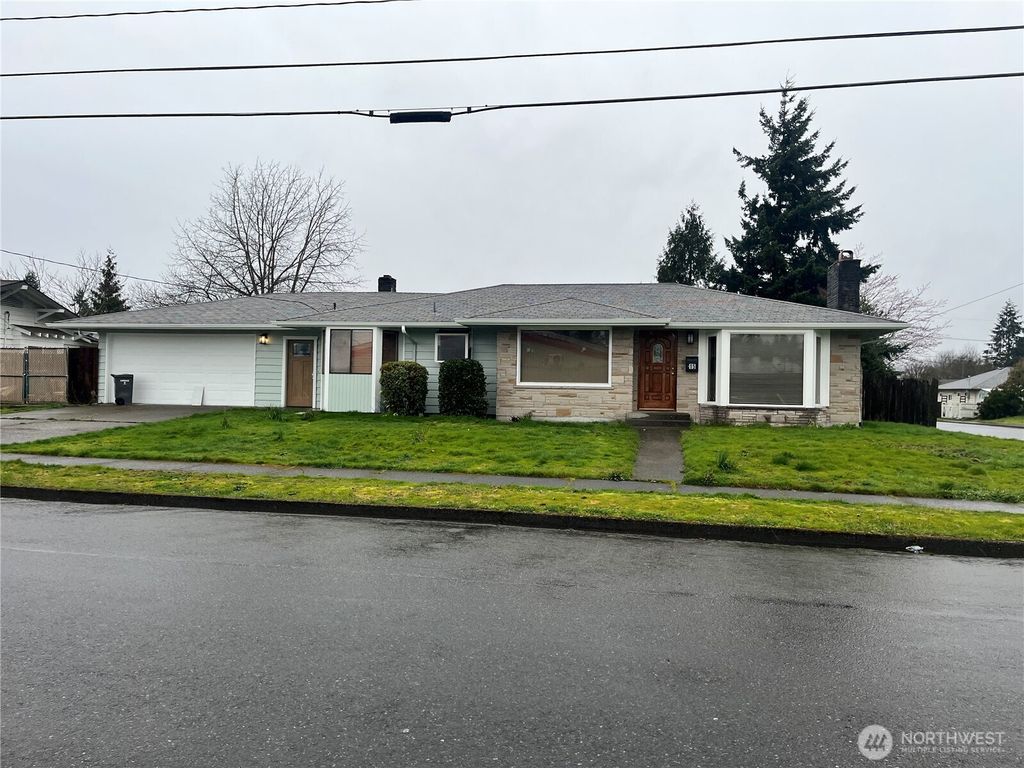 Photo of 15 L Street NE, Auburn, WA 98002 (MLS # 2495684)