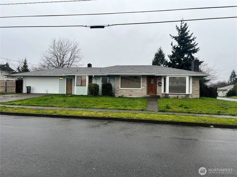 Photo of 15 L Street NE, Auburn, WA 98002 (MLS # 2495684)
