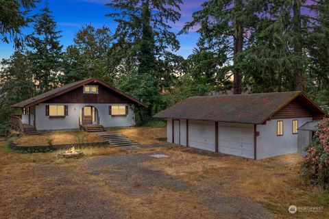 Photo of 22233 SE 188th Street, Maple Valley, WA 98038 (MLS # 2236546)