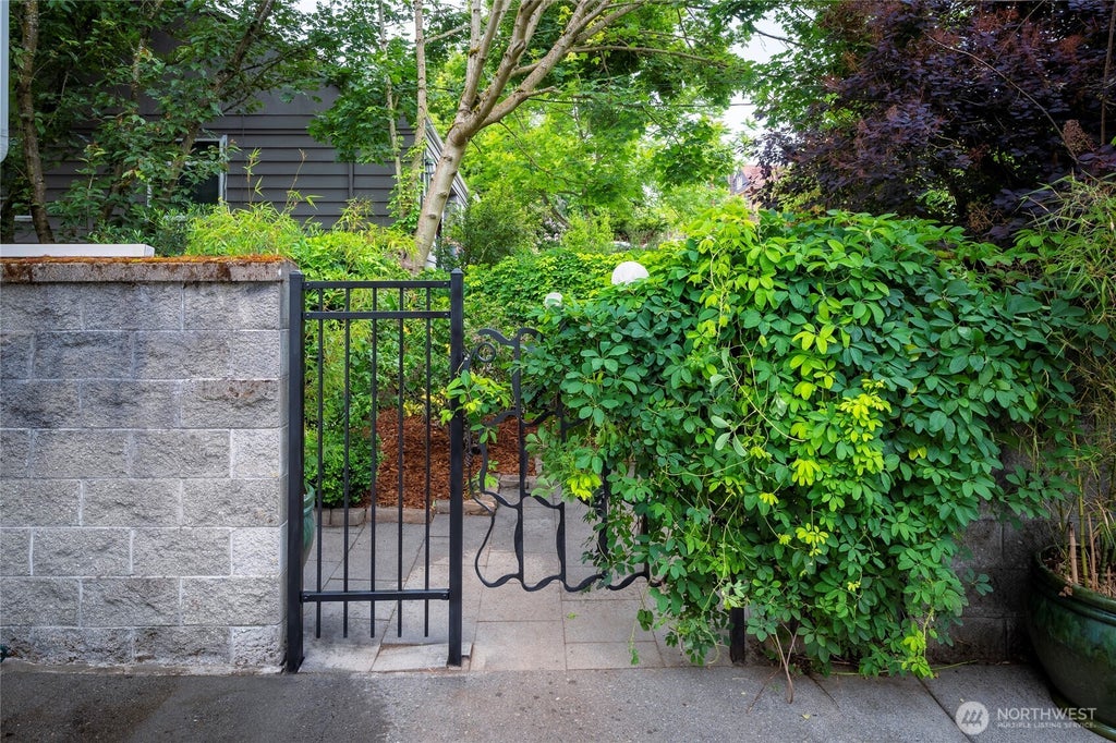 Photo of 831 19th Avenue S, Seattle, WA 98144 (MLS # 2537638)