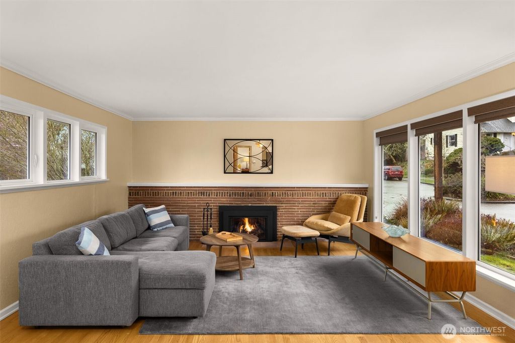 Photo of 2115 NW 75th Street, Seattle, WA 98117 (MLS # 2347620)