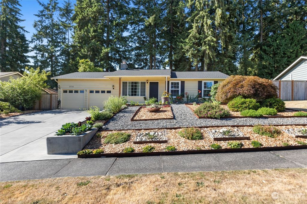 Photo of 5714 173rd Place SW, Lynnwood, WA 98037 (MLS # 2264937)