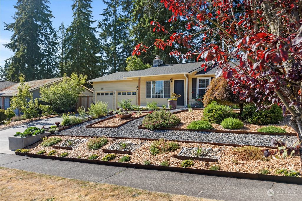 Photo of 5714 173rd Place SW, Lynnwood, WA 98037 (MLS # 2264937)