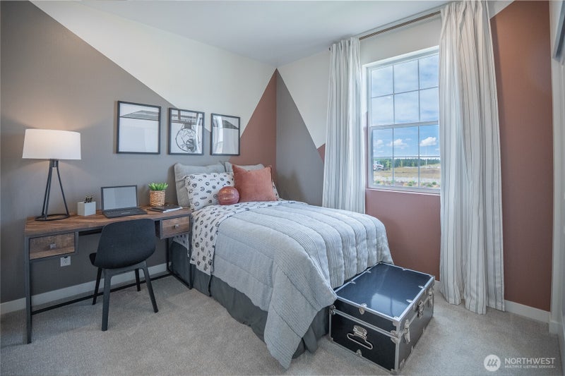 18505 135th Avenue E 122
