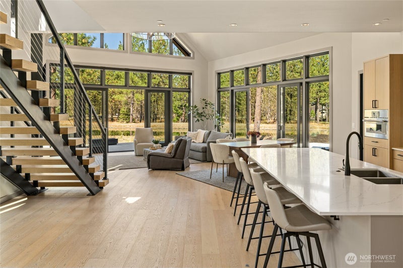 321 Southern Star Lane