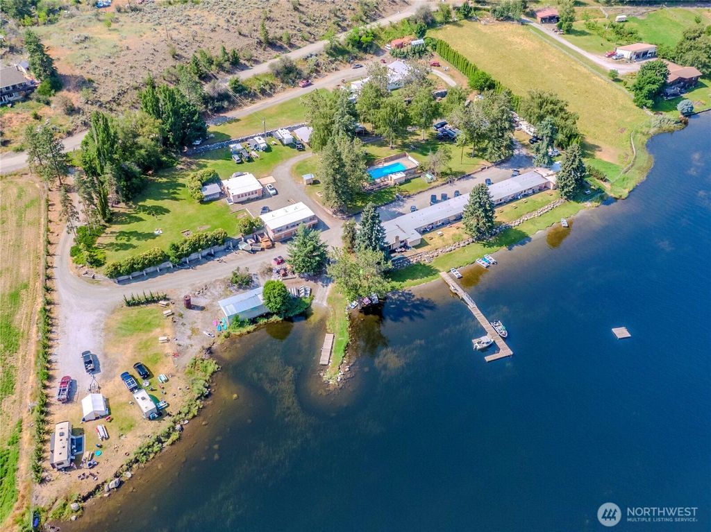 Photo of 10 Mccammon Rd Rd, Tonasket, WA 98855 (MLS # 2502280)