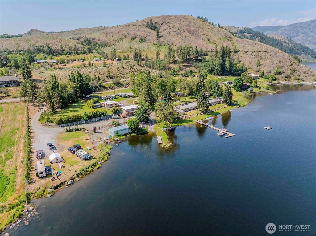Photo of 10 Mccammon Rd Rd, Tonasket, WA 98855 (MLS # 2502280)