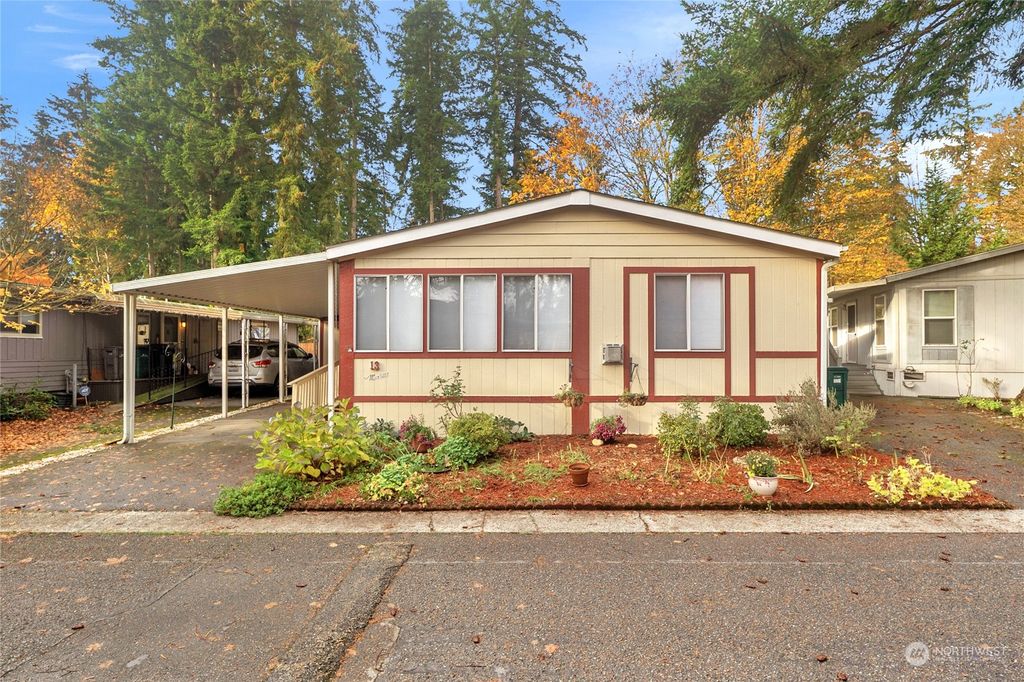 Photo of 18425 NE 95th Street #13, Redmond, WA 98052 (MLS # 2012017)