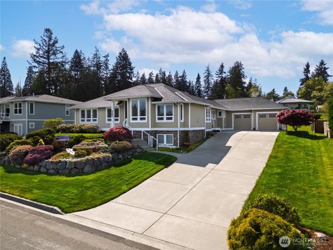 Photo of 4210 Orchard Avenue, Anacortes, WA 98221 (MLS # 2513257)