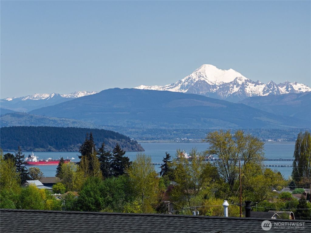 Photo of 4210 Orchard Avenue, Anacortes, WA 98221 (MLS # 2513257)