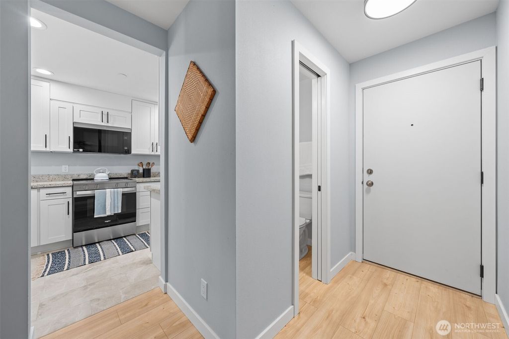 Photo of 6439 NE 139th Avenue #30, Redmond, WA 98052 (MLS # 2429149)