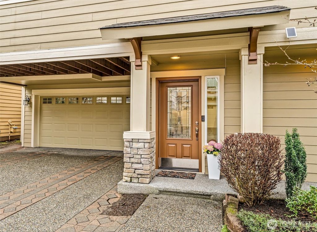 Photo of 23431 9th Avenue SE, Bothell, WA 98021 (MLS # 2495269)