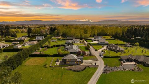 Photo of 1072 W 55th Terrace, Bellingham, WA 98226 (MLS # 2511572)