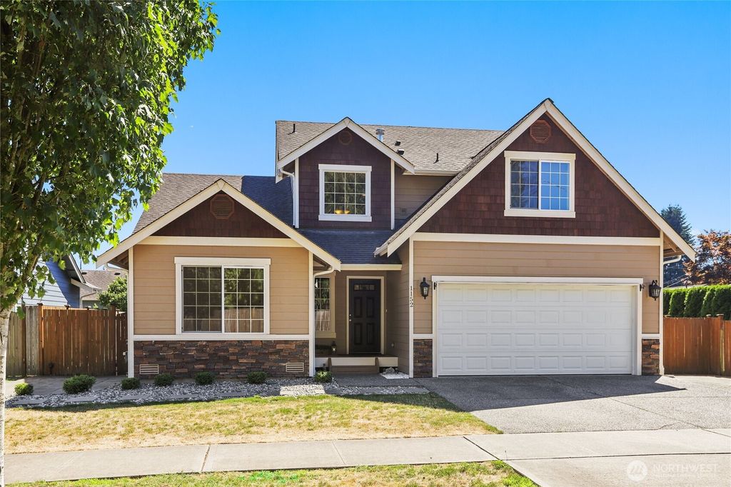 Photo of 1152 Johnson Street SE, Monroe, WA 98272 (MLS # 2419519)