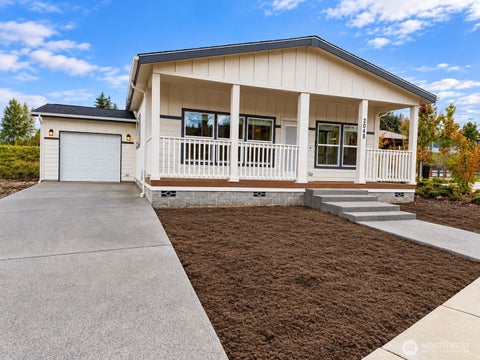 Photo of 2048 Timber Street #122, Enumclaw, WA 98022 (MLS # 2587714)