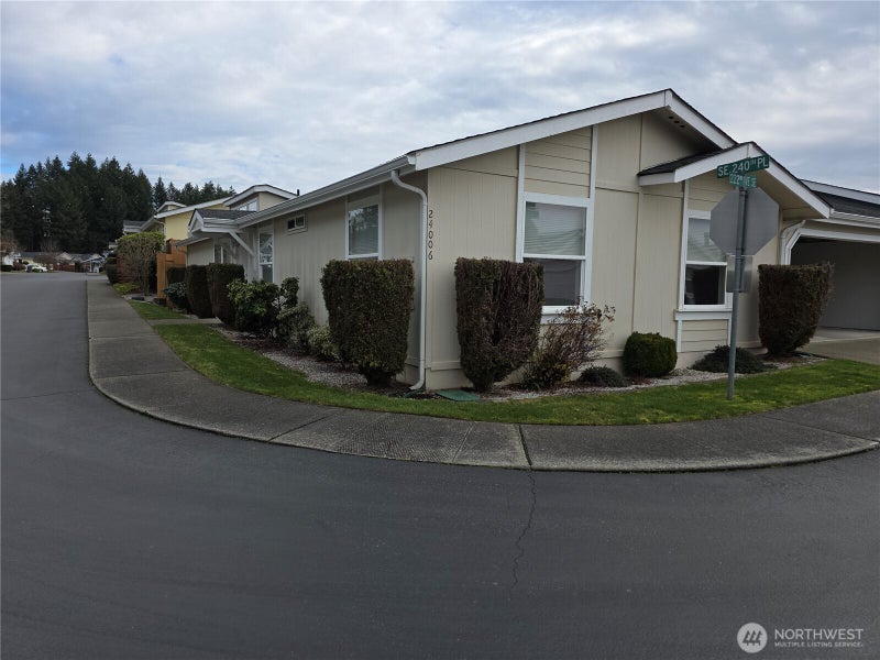24006 222nd Avenue SE 16