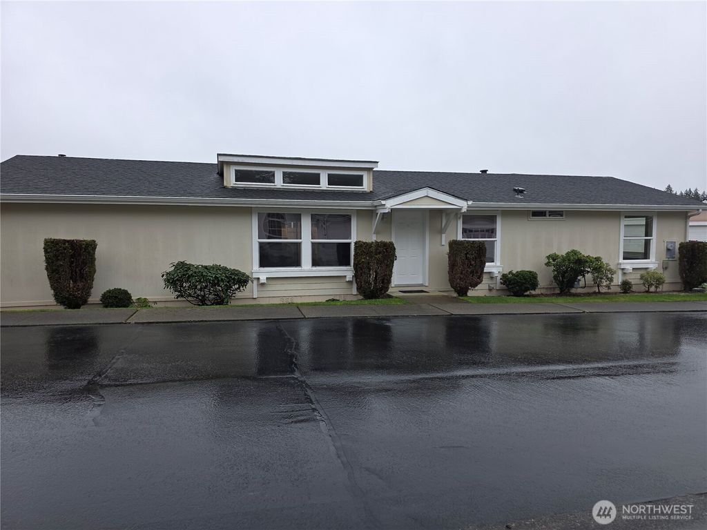 Photo of 24006 222nd Avenue SE #16, Maple Valley, WA 98038 (MLS # 2487247)