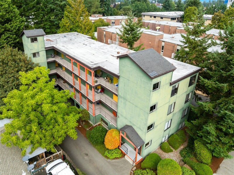 712 N 143rd Street