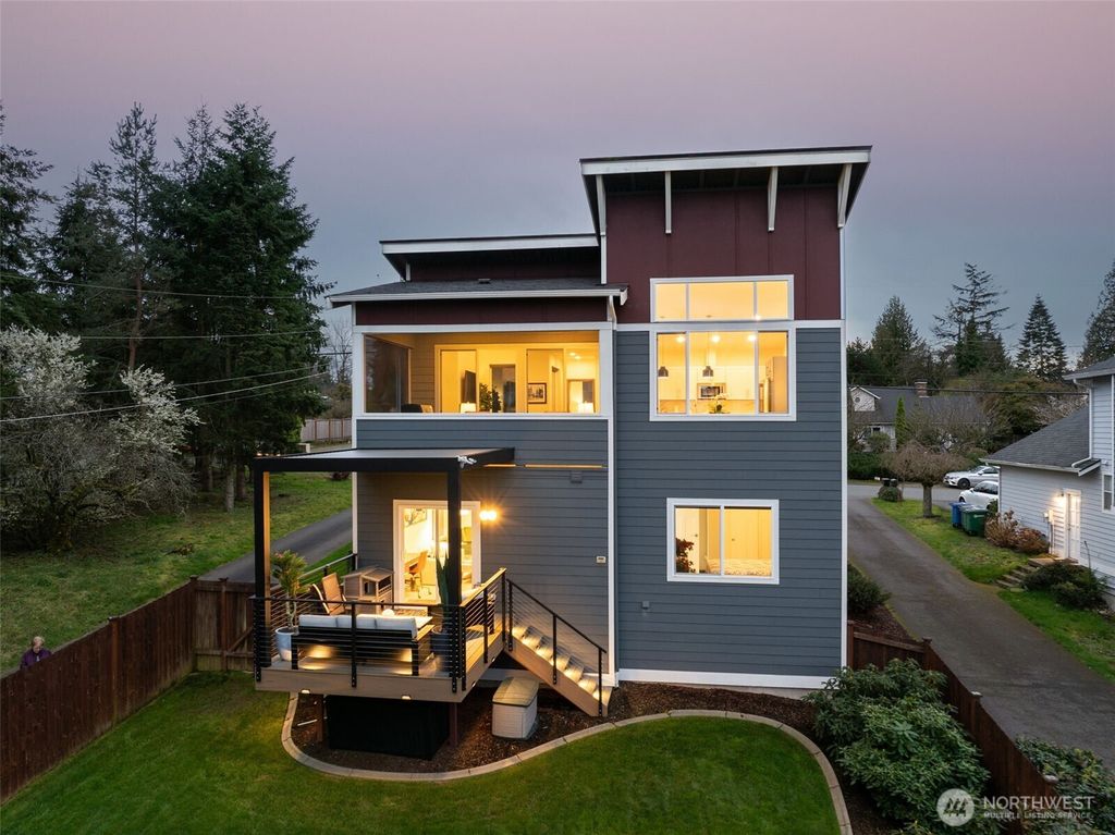 Photo of 3532 S 198th Street, SeaTac, WA 98188 (MLS # 2503486)