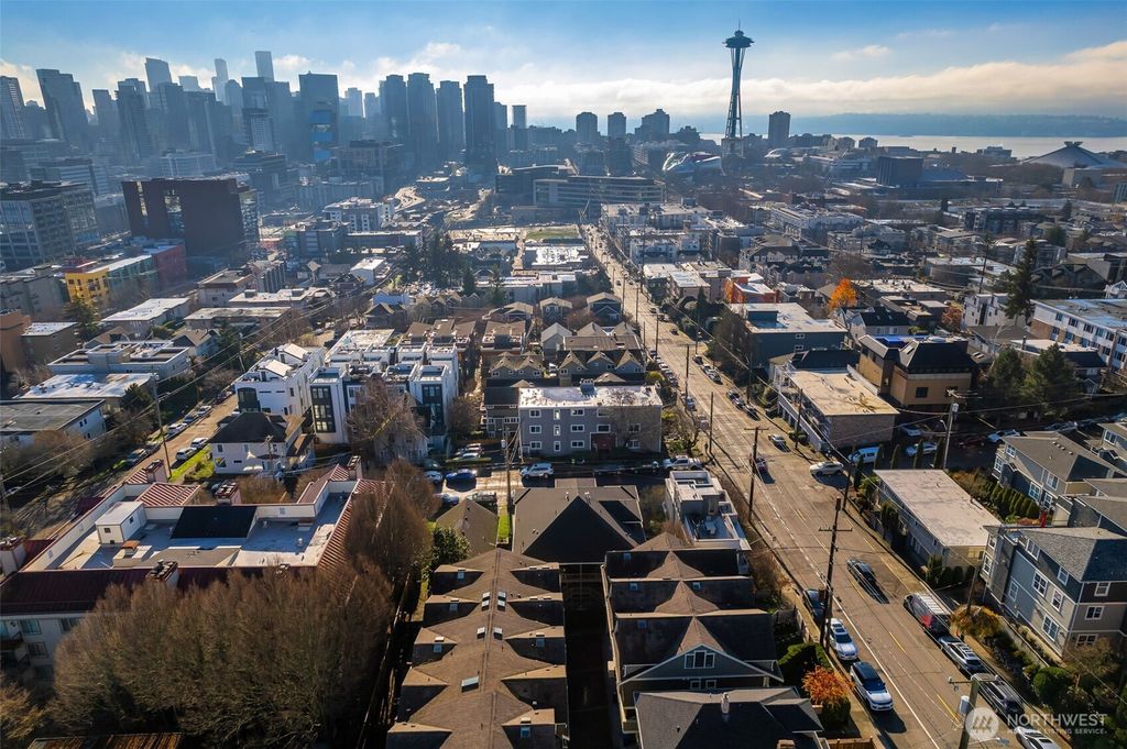 Photo of 554 Prospect Street, Seattle, WA 98109 (MLS # 2462772)