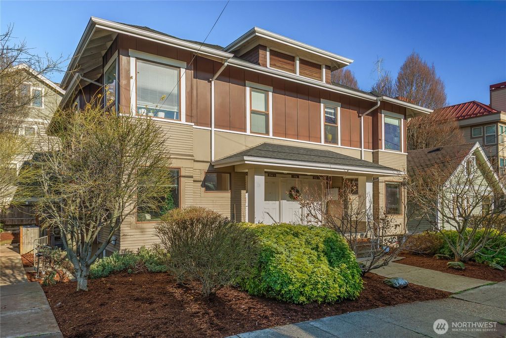 Photo of 554 Prospect Street, Seattle, WA 98109 (MLS # 2462772)