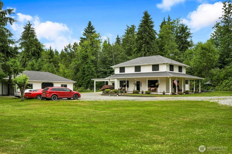 6906 221st Drive NE