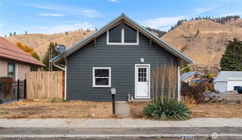 Photo of 300 River Street, Cashmere, WA 98815 (MLS # 2448271) Photo of 300 River Street, Cashmere, WA 98815 (MLS # 2448271)