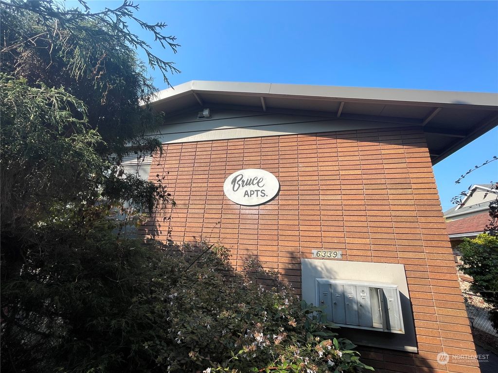 Photo of 6339 42nd Avenue SW, Seattle, WA 98136 (MLS # 2165862)