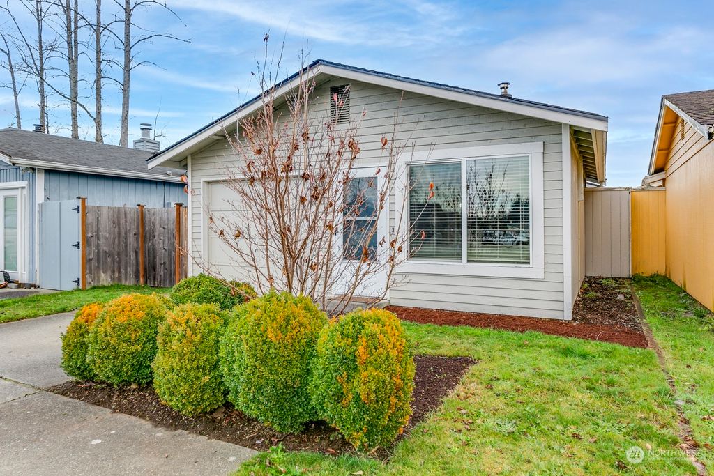 Photo of 10113 54th Drive NE, Marysville, WA 98270 (MLS # 2315528)